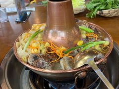 -岳记兴隆·青城腊排铜火锅(融创店)