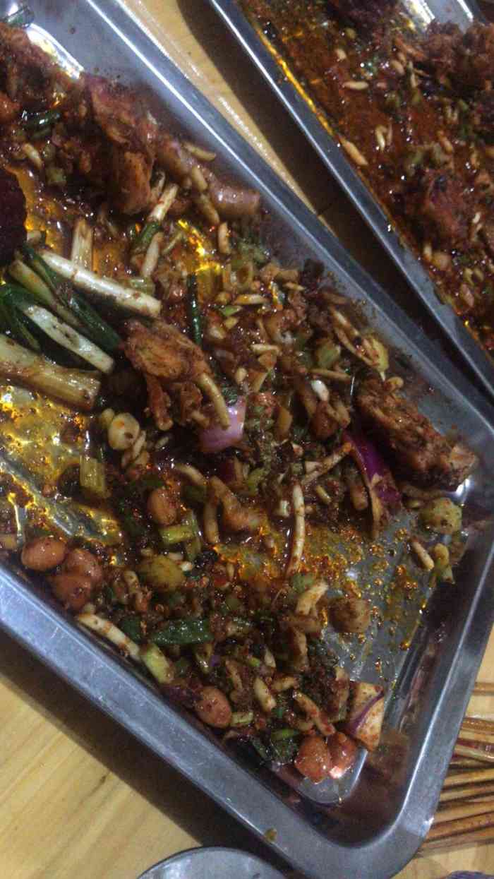 老字号乐至胡烤肉-"乐至特色烤肉,严格地说,与一般的烤肉区别.