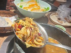 -蘑界·野生菌火锅(深业上城店)