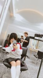 -Tloml salon