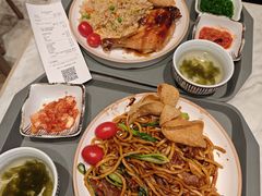 -大食代美食广场(上海中心店)