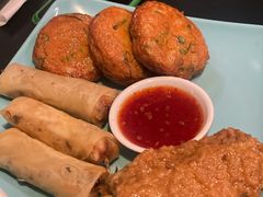 小吃拼盘-URBAN SOI Thai Kitchen乐泰料理(长乐路店)