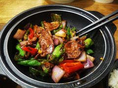 酱爆猪肝饭-父二代辣肉面·盖饭