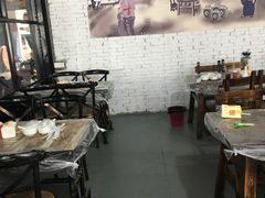 大堂-官塘锋记鱼生·生腌·砂锅粥(牌坊街店)