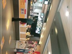 -麦当劳(城西银泰店)