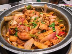 -禄婶鸡煲·打边炉