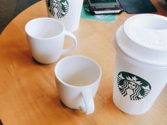 -星巴克(洛阳中州路王府井店)