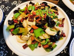 -旺角小渔村·海肠捞饭开创者(二马路店)