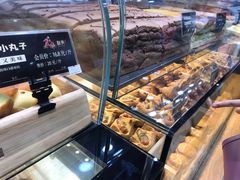 面包甜点陈列柜-酥侯糕点(广东路店)