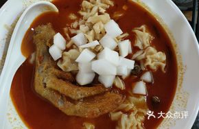 Sour Snail Chicken Dumplings