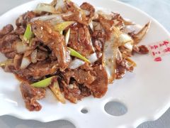 麻爷葱爆羊肉-金家老三饭庄(常营店)