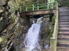 -藏龙百瀑风景区