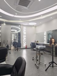 -MOVAN  HAIR莫凡匠人发型屋
