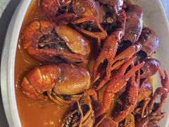 -龙巢盱眙龙虾·牛蛙·烧烤宵夜(八卦岭店)