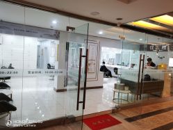 -镁连社·美联社