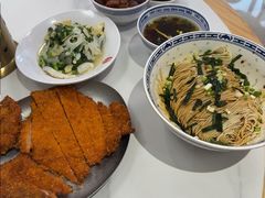 -鲁达面馆本帮风味(共康东路店)