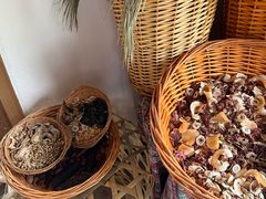 -芸鲜季·云南野生菌餐厅· 云南风物味研社(闵行店)