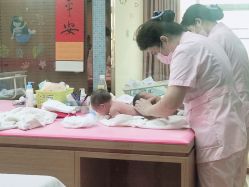 -堃腾月子会所