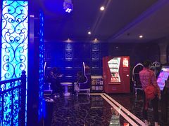 -欢乐迪KTV(南坪上海城店)