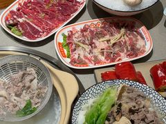 -四点金粥底火锅(沂州里店)