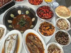 -丹水桥地锅鱼·翘嘴鲌·地方特色全鱼宴(丹江口大坝店)