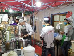 -正宁路小吃夜市