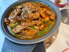 -徐记小怪兽肉蟹煲(中央大街店)