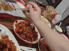 -冶建镜子·老南昌大排档·江西虾王(总店)