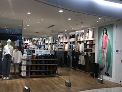 -优衣库(上海金桥太茂店)