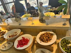 -旋转餐厅·海鲜自助(昆明锦江大酒店)