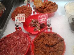-成都你六姐·牛肉冒菜(信泰中心商场店)