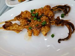 -覃记海鲜美食餐厅