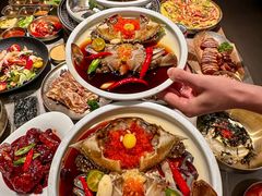 -草家酱蟹炭火烤肉店(珲春南路一店)