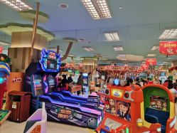 -莫莉幻想儿童乐园(武汉经开永旺店)