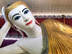 -ခြောက်ထပ်ကြီးရွှေသာလျောင်းဘုရားကြီး