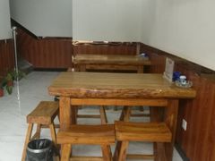 -梁记烤肉(三里庙小区店)