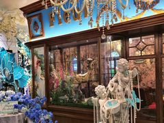 -秘密旅行Bonjour(黑金冠 江南西店)