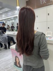 -镁连社·美联社