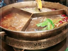 -湊湊火锅·茶憩(打浦桥日月光店)