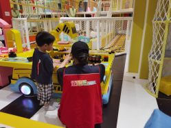 -泛尼尼儿童乐园(文化广场店)