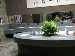 -中国石化江苏高速石油郭村服务区加油站