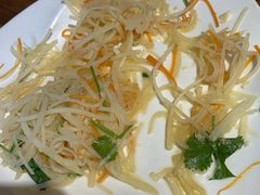-东来菜馆•手抓海鲜家常菜•海鲜锅贴(鸽子窝店)