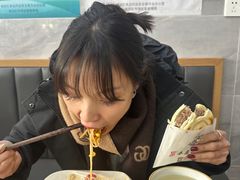 -东关吉祥西安腊汁肉夹馍(健德门店)