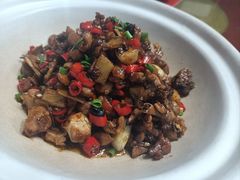 -芙蓉楼湘西土菜(北二环西路店)