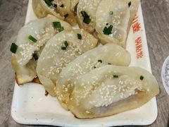 -小姜锅贴(凤凰街店)