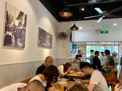 大堂-梦花街馄饨店(中华苑店)