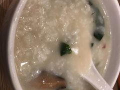 -粤仔湾砂锅粥(广益哥伦布店)