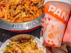 -胖哥俩肉蟹煲(长沙高铁吾悦广场店)