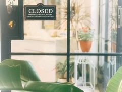 -Fridi Patisserie Cafe