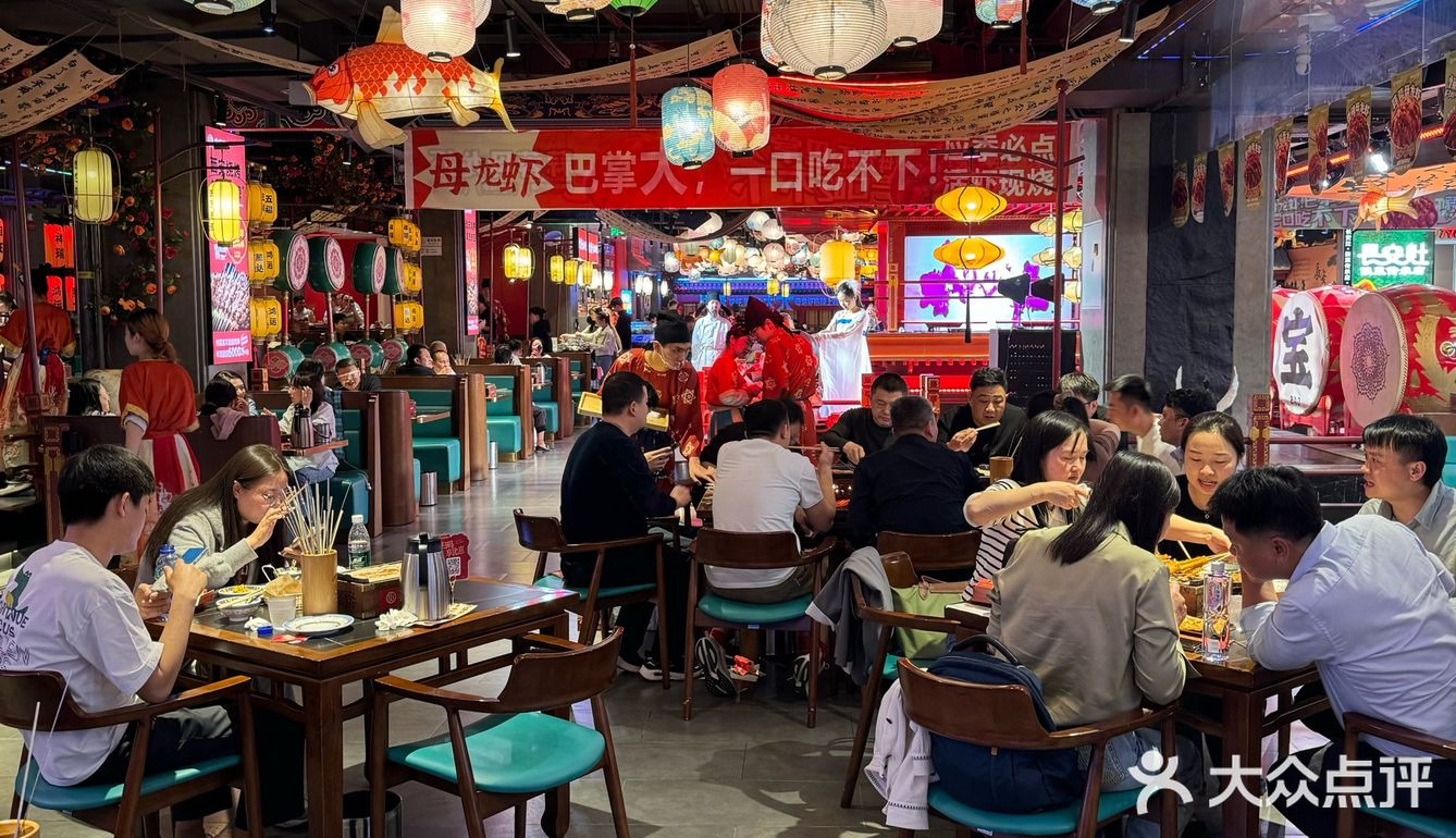 西安南门附近唐风烧烤串吧🍢